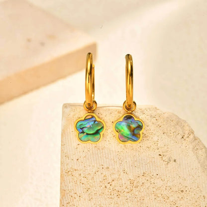Aurora Light Clover Earrings