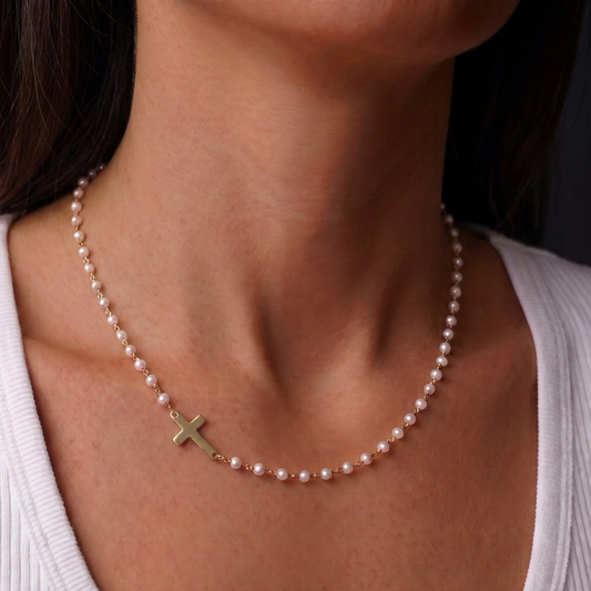 Elora Pearl Necklace